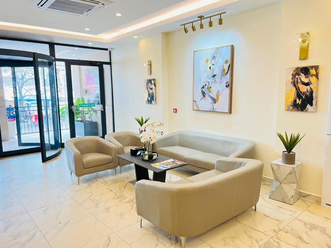 Souare Premium Hotel Конакрі Екстер'єр фото
