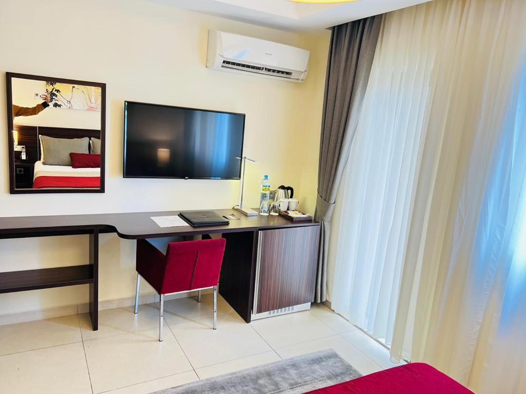 Souare Premium Hotel Конакрі Екстер'єр фото
