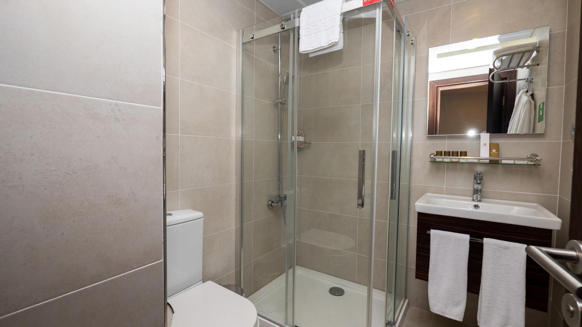 Souare Premium Hotel Конакрі Екстер'єр фото